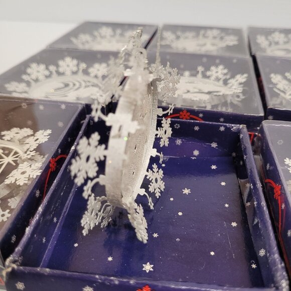 Ornaments Set 12 Metal Winter Lace Snowflake White Hanging Christmas Tree Box - Picture 9 of 10